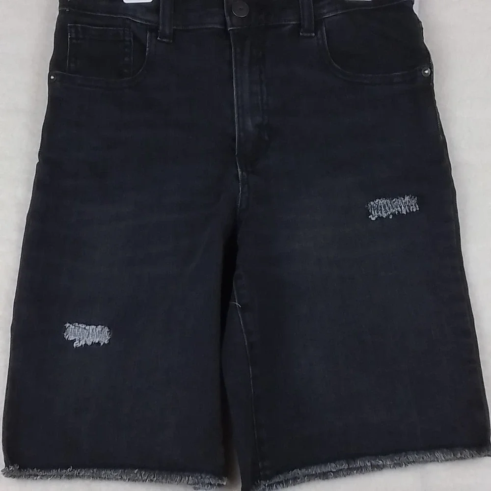 Oshkosh Jean Shorts Boys Size 12 in Faded Black w/ Distressing, Adjustable Waist